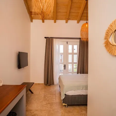 Oda ve Kahvaltı Molino