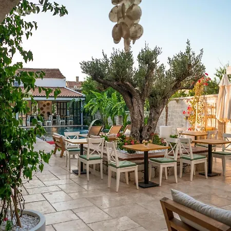 Molino Oda ve Kahvaltı Alaçatı
