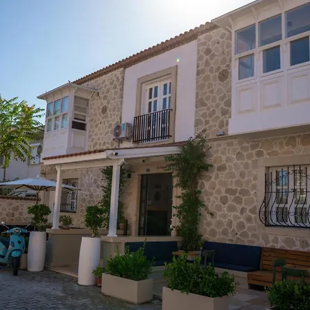 Molino Bed and Breakfast *